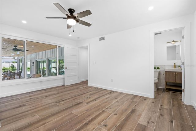 4879 COMMONWEALTH DRIVE, Sarasota, FL 34242