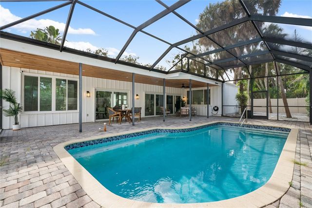 4879 COMMONWEALTH DRIVE, Sarasota, FL 34242