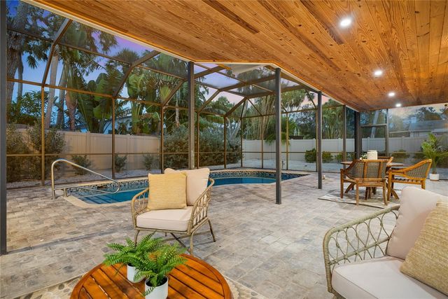 4879 COMMONWEALTH DRIVE, Sarasota, FL 34242