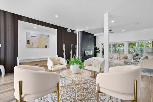 4879 COMMONWEALTH DRIVE, Sarasota, FL 34242