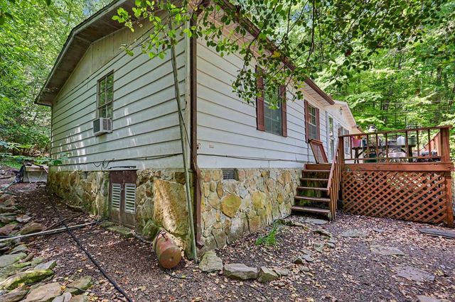 476 Claude Rogers Road, Marble, NC 28905