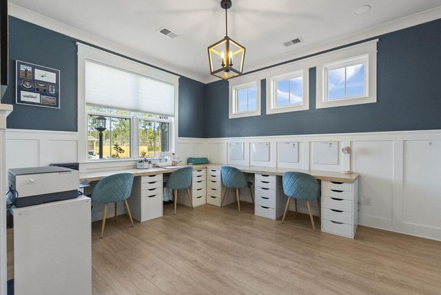 686 Yellow Leaf Lane, Summerville, SC 29486