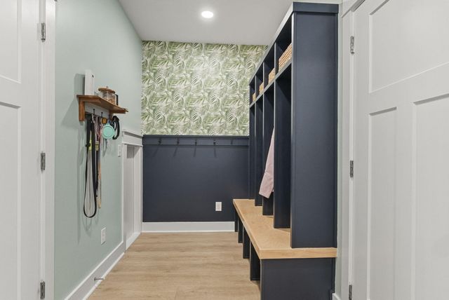 686 Yellow Leaf Lane, Summerville, SC 29486