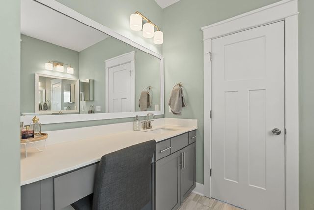 686 Yellow Leaf Lane, Summerville, SC 29486