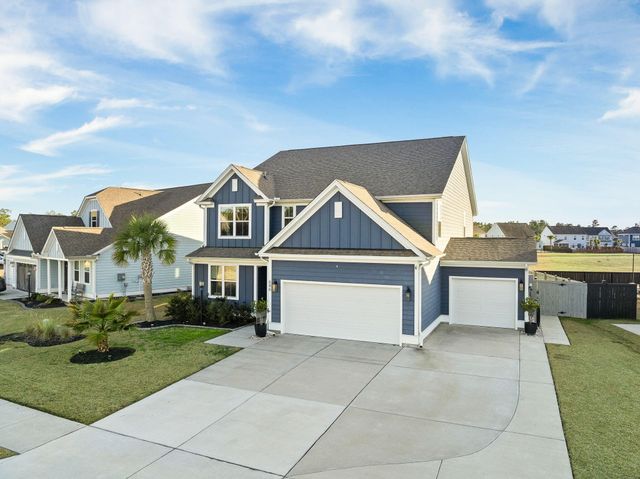 686 Yellow Leaf Lane, Summerville, SC 29486