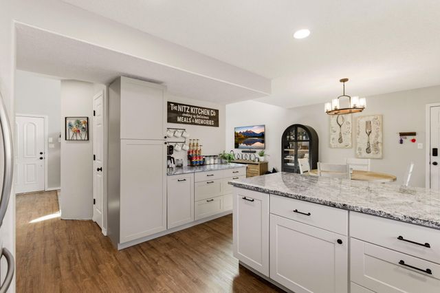 2154 Flagstone Road NE, Rio Rancho, NM 87124