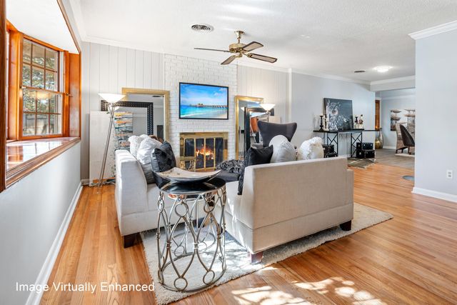 1120 Sarasota Drive, Tallahassee, FL 32301