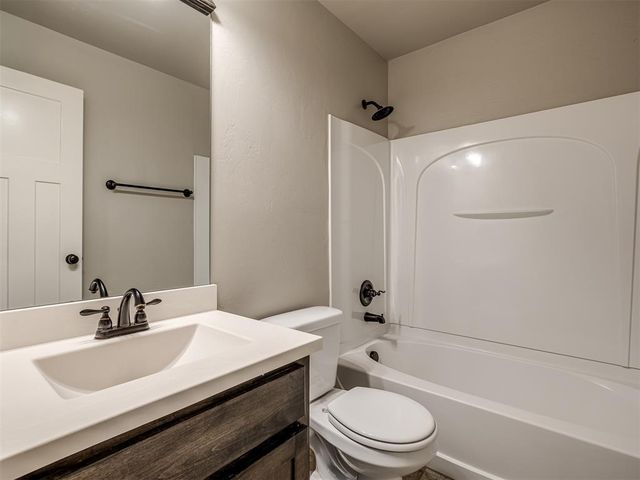 2721 NW 189th Street, Edmond, OK 73012
