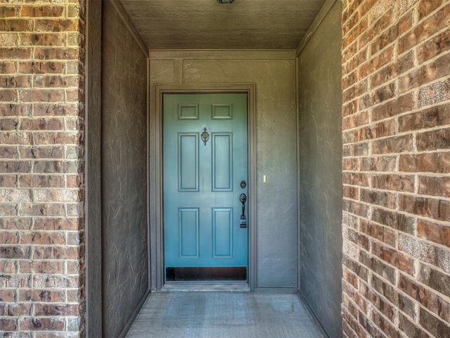 2721 NW 189th Street, Edmond, OK 73012