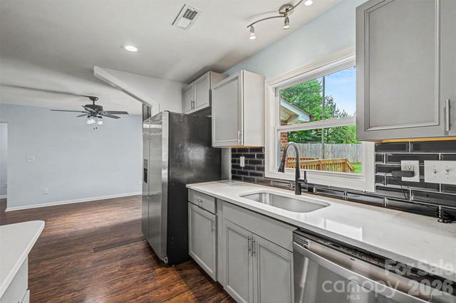 9902 Forest Drive, Charlotte, NC 28216