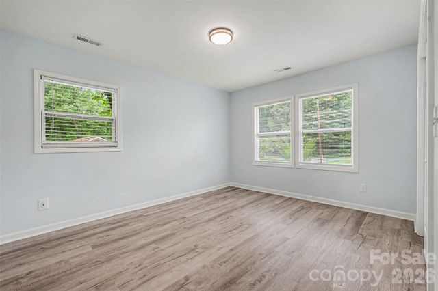 9902 Forest Drive, Charlotte, NC 28216
