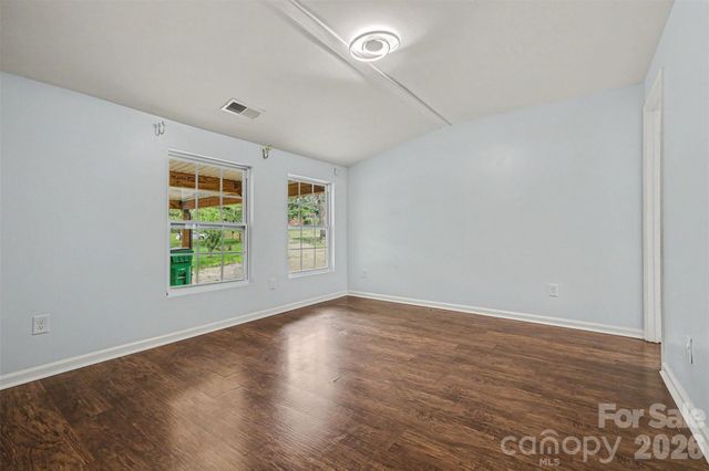 9902 Forest Drive, Charlotte, NC 28216