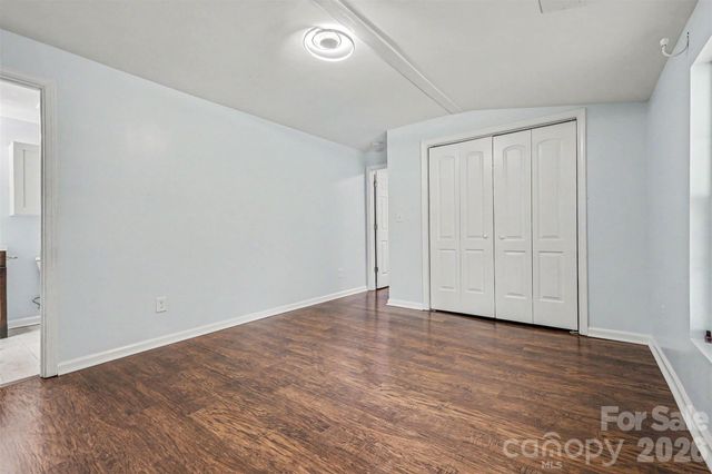 9902 Forest Drive, Charlotte, NC 28216