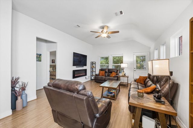 40526 Berylline Lane, Magnolia, TX 77354