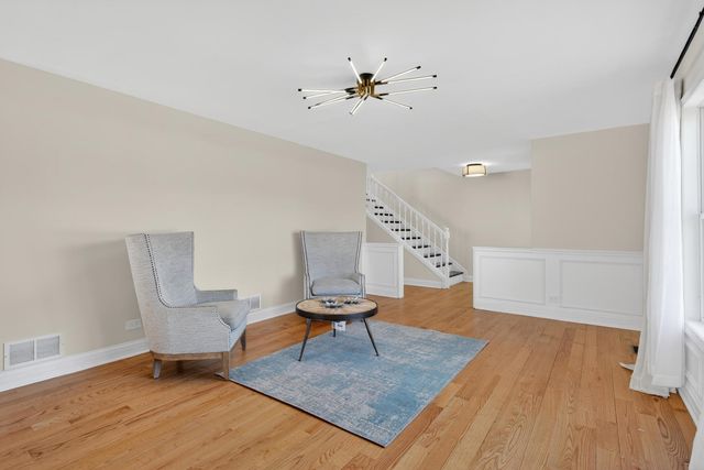 1673 Bloomingdale Road, Glendale Heights, IL 60139