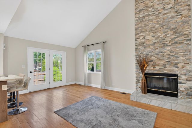 1673 Bloomingdale Road, Glendale Heights, IL 60139