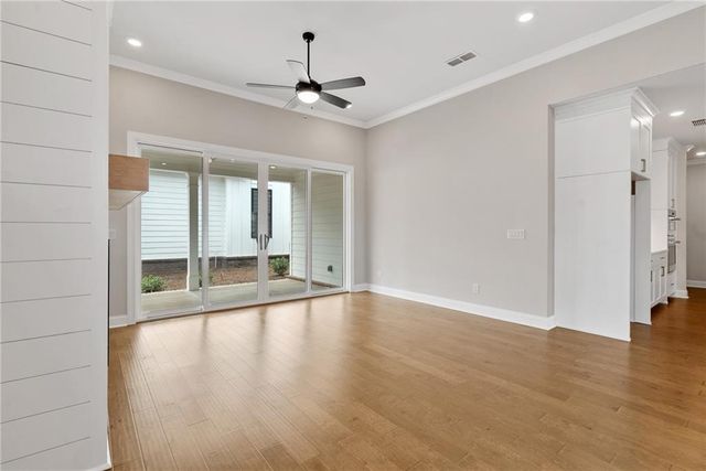 565 Pearl Street, Cumming, GA 30040