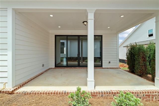 565 Pearl Street, Cumming, GA 30040