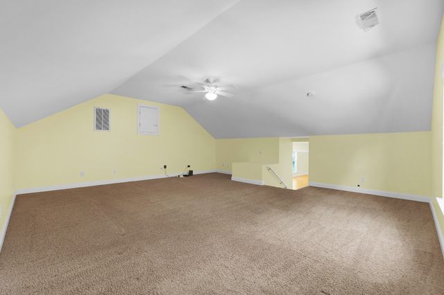 2073 McMahan Hollow Rd, Pleasant View, TN 37146