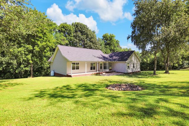 2073 McMahan Hollow Rd, Pleasant View, TN 37146