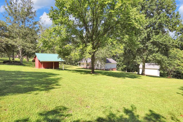 2073 McMahan Hollow Rd, Pleasant View, TN 37146