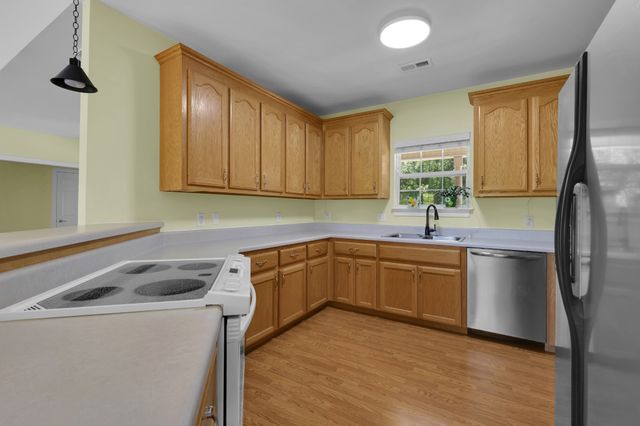 2073 McMahan Hollow Rd, Pleasant View, TN 37146