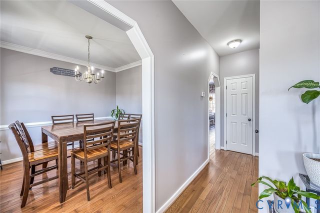 3800 Willow Creek Dr, Disputanta, VA 23842