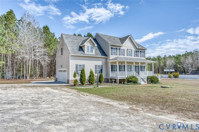 3800 Willow Creek Dr, Disputanta, VA 23842
