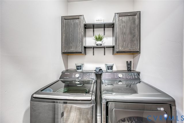 3800 Willow Creek Dr, Disputanta, VA 23842