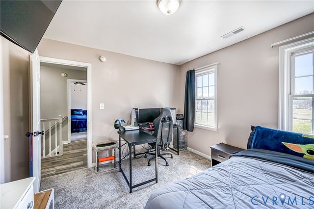 3800 Willow Creek Dr, Disputanta, VA 23842