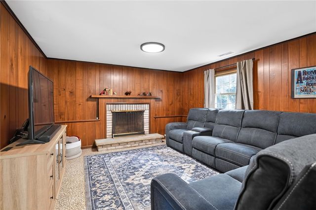 6 Gateway Road, Chili, NY 14624