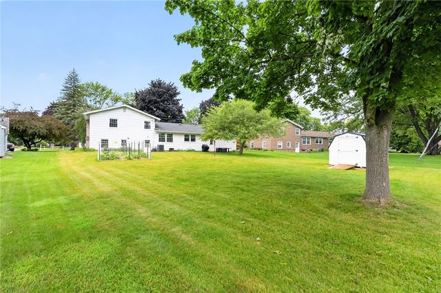 6 Gateway Road, Chili, NY 14624