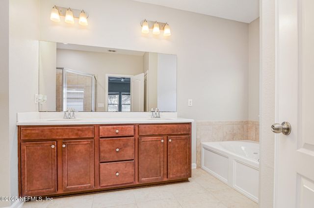 16199 TISONS BLUFF Road, Jacksonville, FL 32218