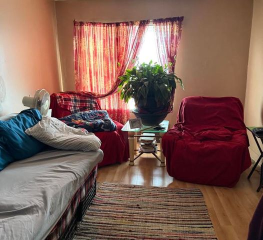 2304 W 47th Place, Chicago, IL 60609