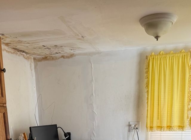 2304 W 47th Place, Chicago, IL 60609