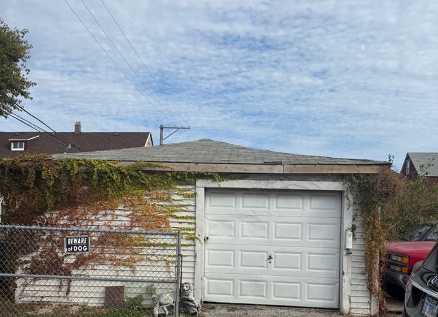 2304 W 47th Place, Chicago, IL 60609