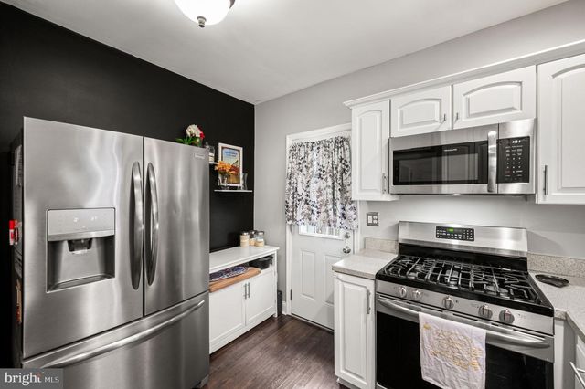4026 DEXTER ST, Philadelphia, PA 19128
