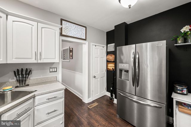 4026 DEXTER ST, Philadelphia, PA 19128