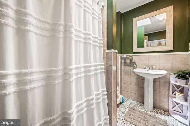 4026 DEXTER ST, Philadelphia, PA 19128