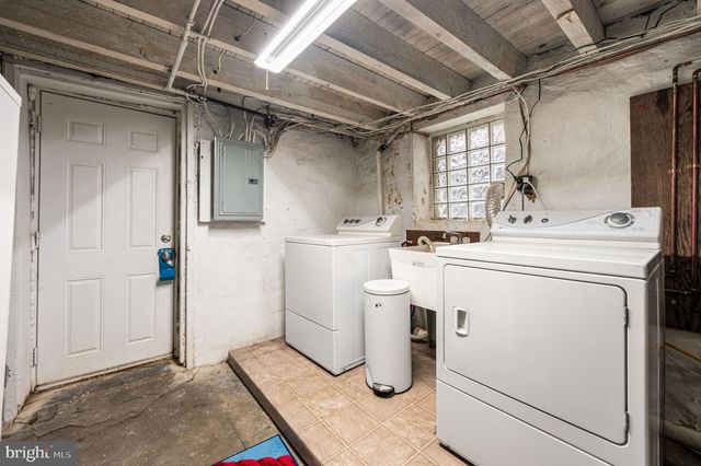 4026 DEXTER ST, Philadelphia, PA 19128