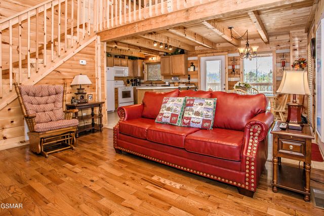 3510 Twin city way Way, Pigeon Forge, TN 37863
