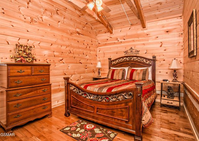 3510 Twin city way Way, Pigeon Forge, TN 37863