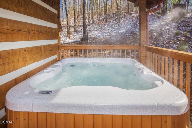 3510 Twin city way Way, Pigeon Forge, TN 37863