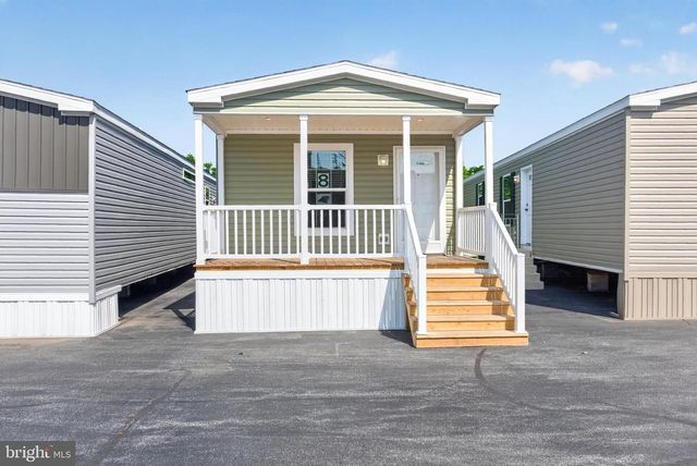 7 BIRCH DR, Spring City, PA 19475