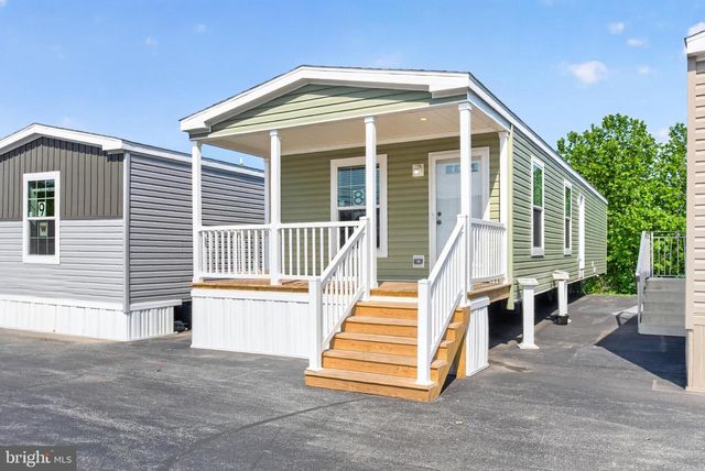 7 BIRCH DR, Spring City, PA 19475