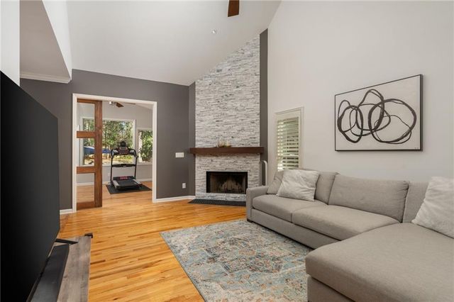 1190 Standard NE Drive, Atlanta, GA 30319