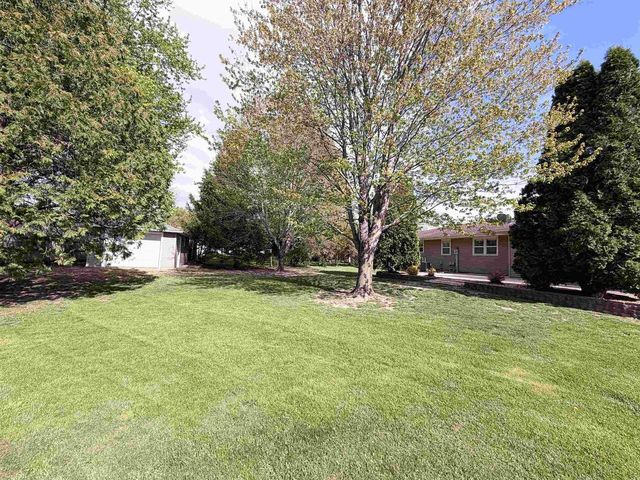 1214 Hillcrest Road, Black Earth, WI 53515