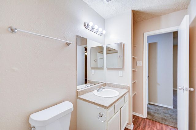 13106 Townwood Drive, Houston, TX 77045