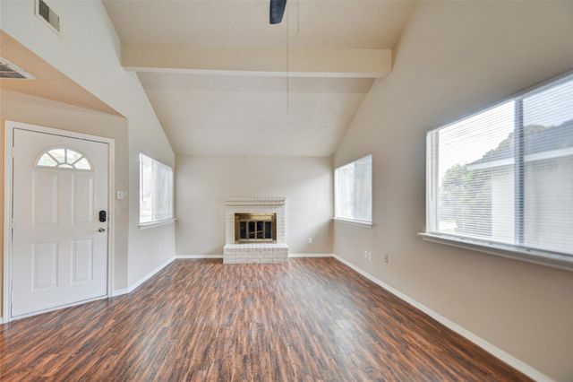 13106 Townwood Drive, Houston, TX 77045