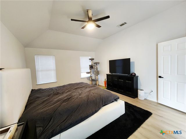 1212 Neuberry Cliffe, Temple, TX 76502